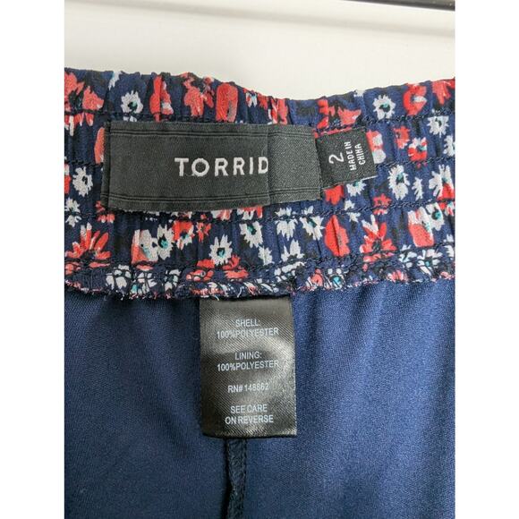 Torrid Floral Semi Sheer Wide Leg Pant - Picture 6 of 6